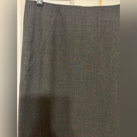 Theory Gray Wool Skirt - Picture 2 of 5